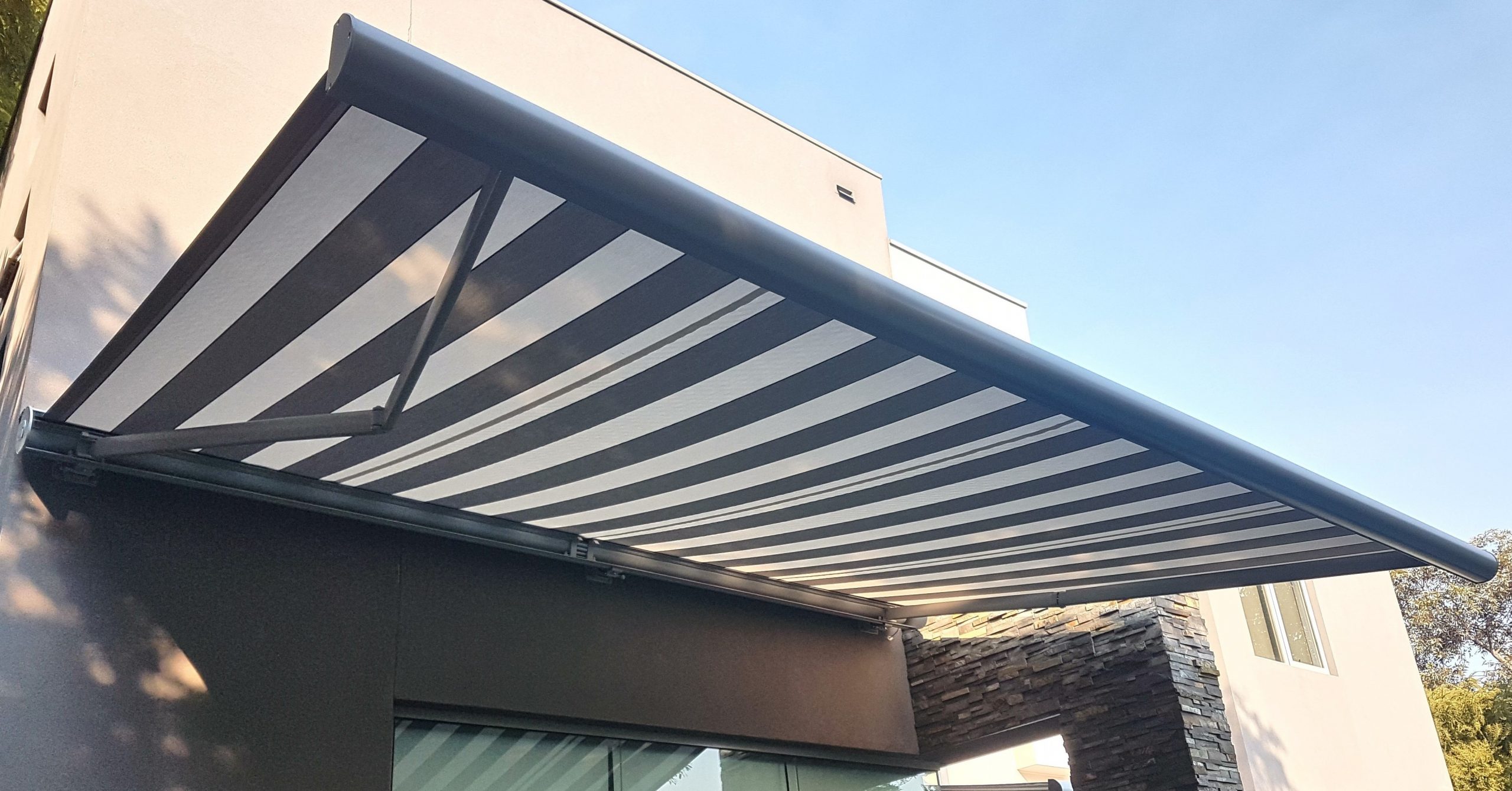 Fold Arm Awnings – ESS – External Shade Solutions